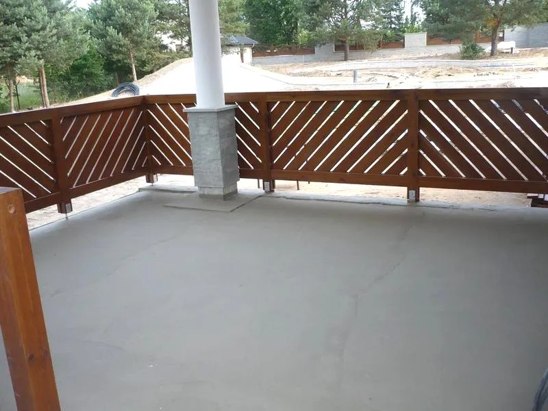 Jak skutecznie odgrodzić taras i stworzyć przytulną przestrzeń?