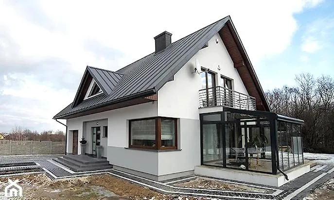 Przewodnik po tym, jak pomalować fasadę domu krok po kroku