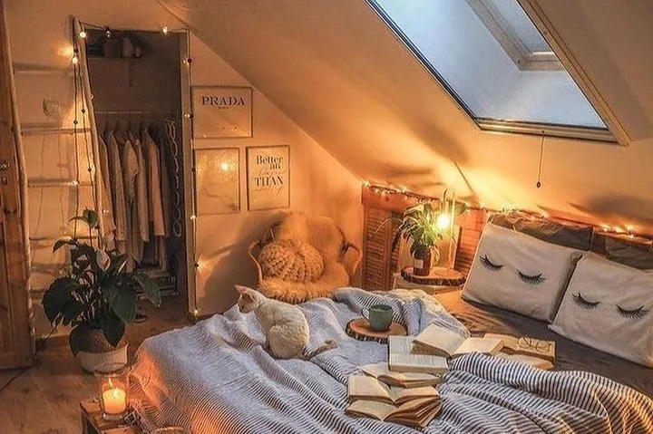 Sypialnia z dwoma oknami – jak ją urządzić, by była przytulna i funkcjonalna?